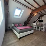Au 1894 Loft Apartment Avize